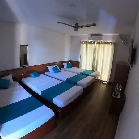 Hotel Dolly Pokhara Exterior photo
