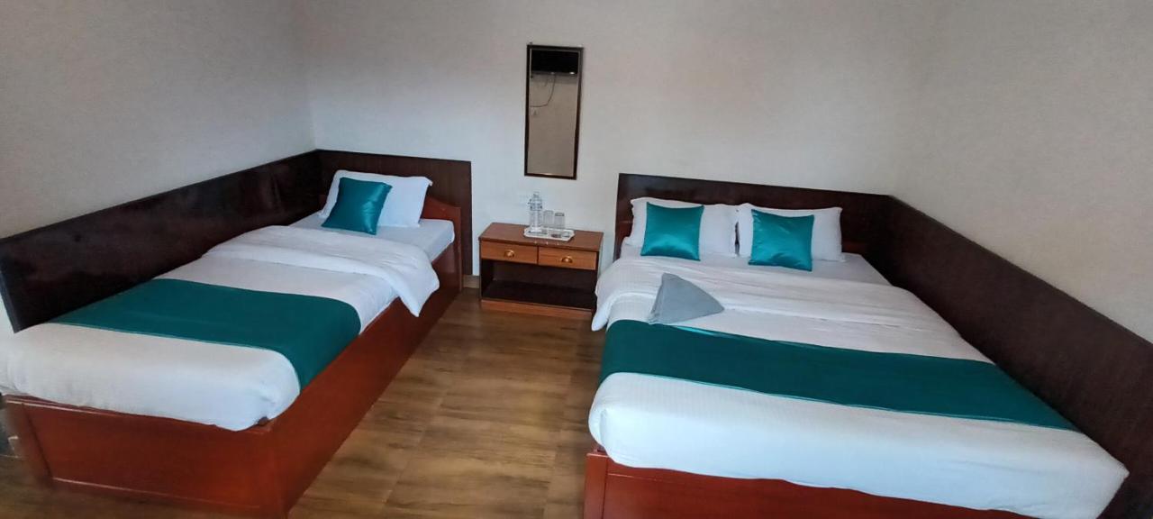 Hotel Dolly Pokhara Exterior photo