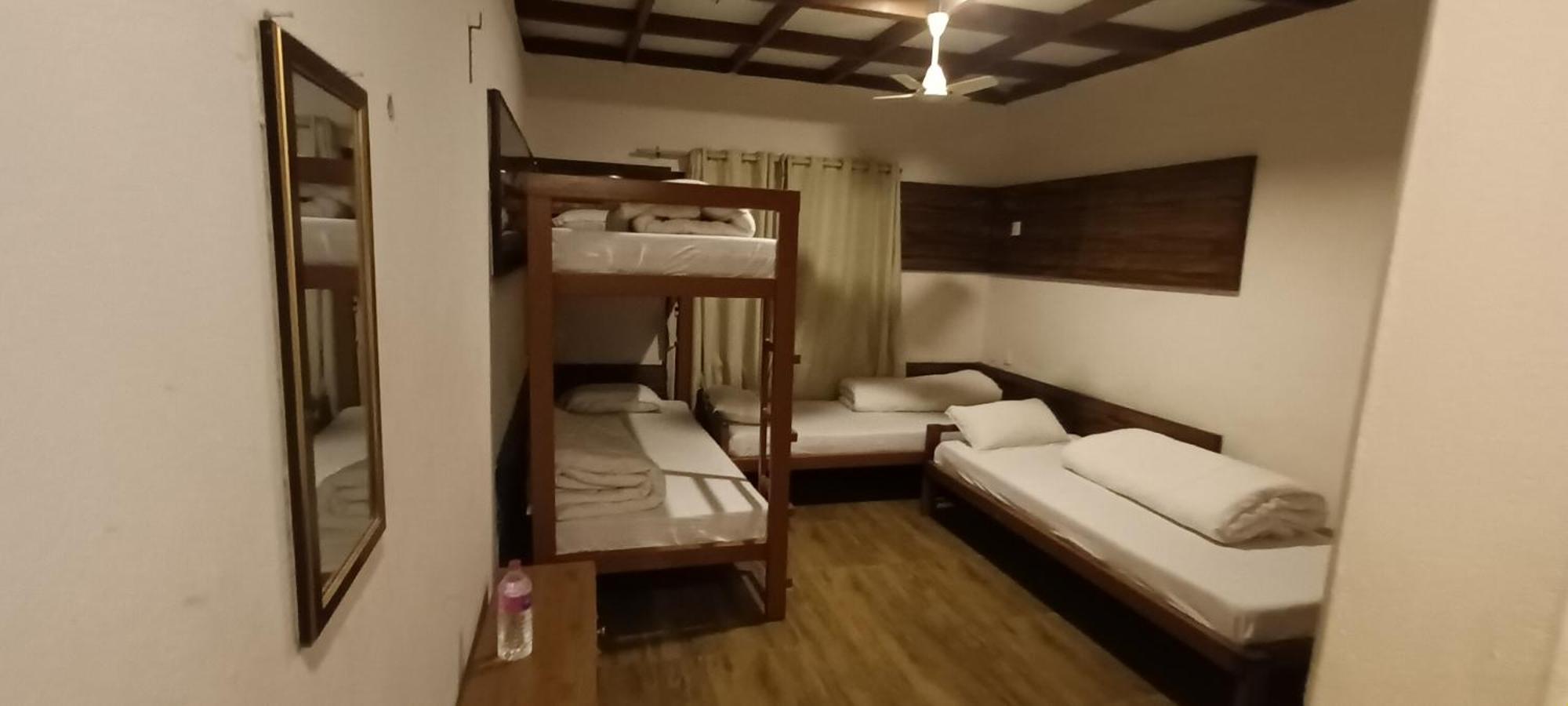 Hotel Dolly Pokhara Exterior photo